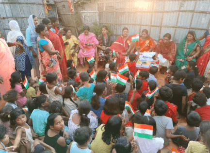 स्वतंत्रता दिवस पर वीरांगना क्लब ने बच्चों में जगाया शिक्षा और देशभक्ति का संकल्प